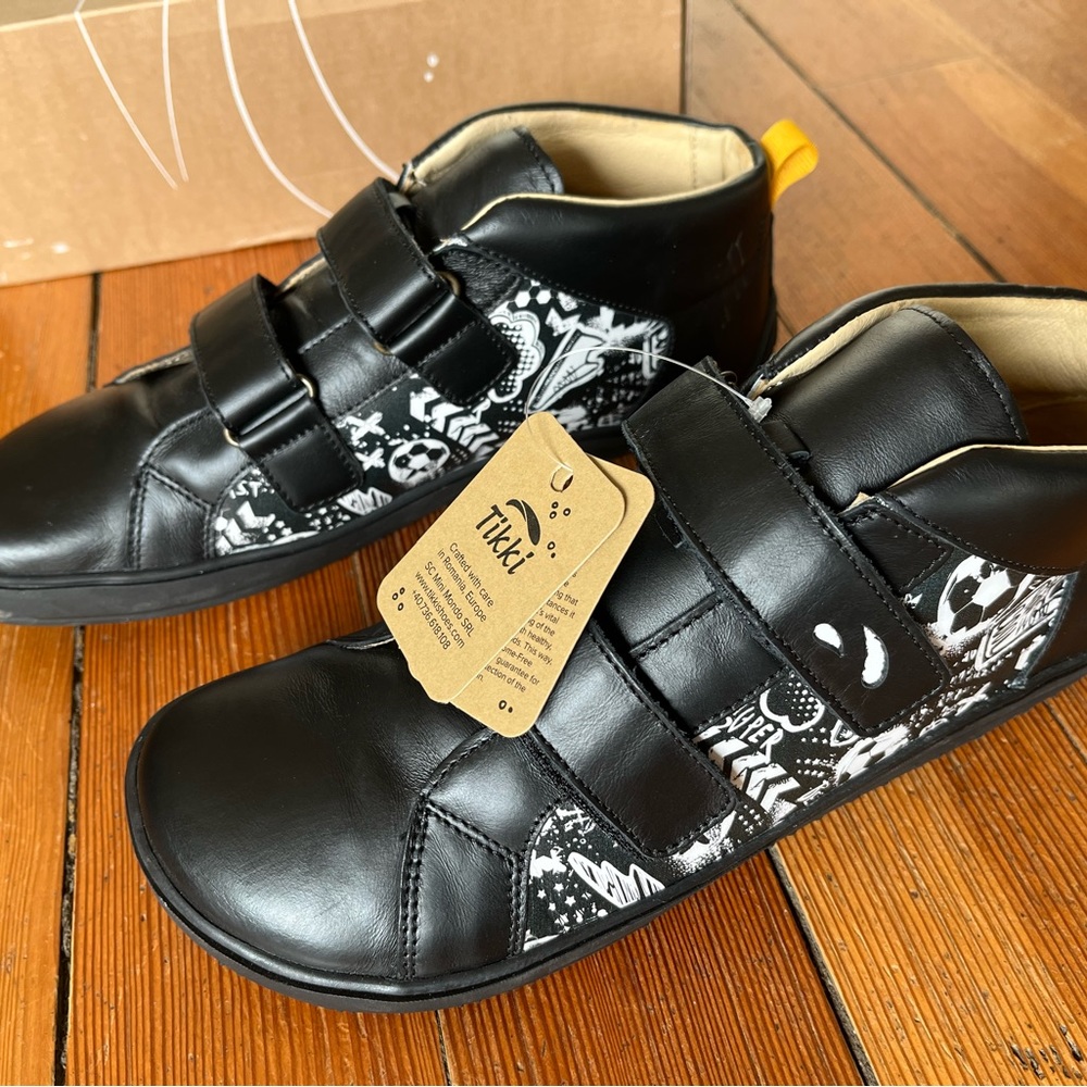 Tikki Moon Urban barefoot shoes, size 39